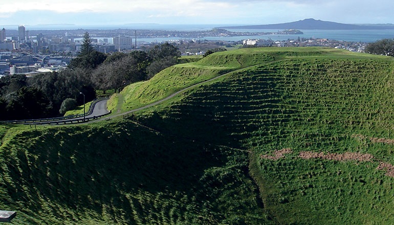 Auckland's Volcanoes Mt Eden Maungawhau